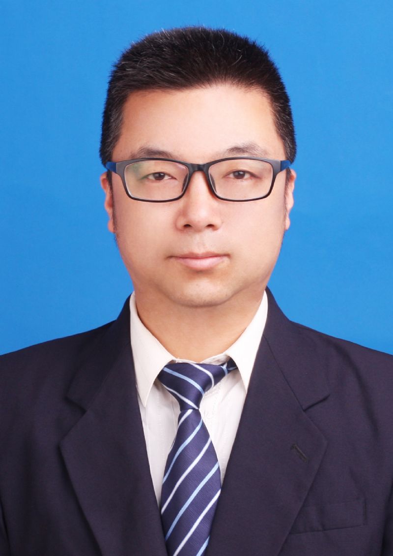 岳新鵬 副主任醫師